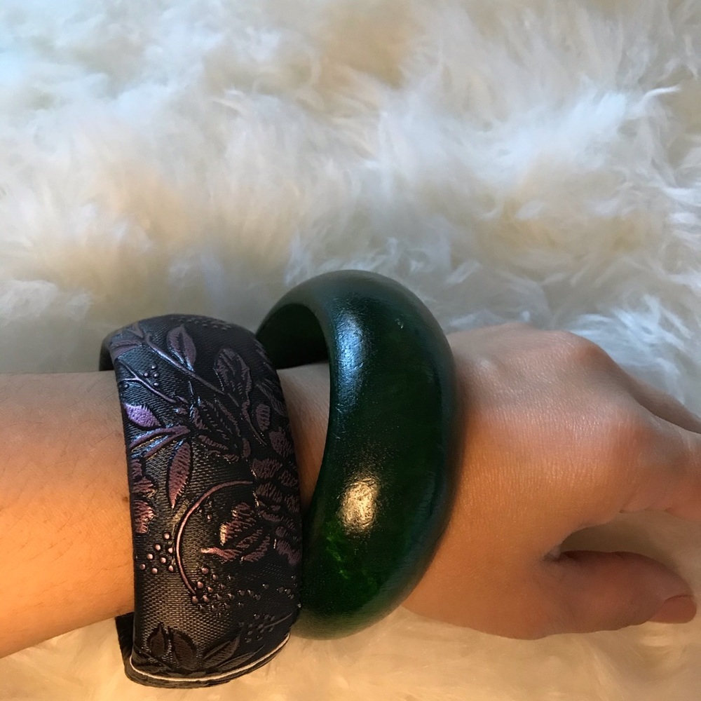 Large bangles - Picture 2 of 2